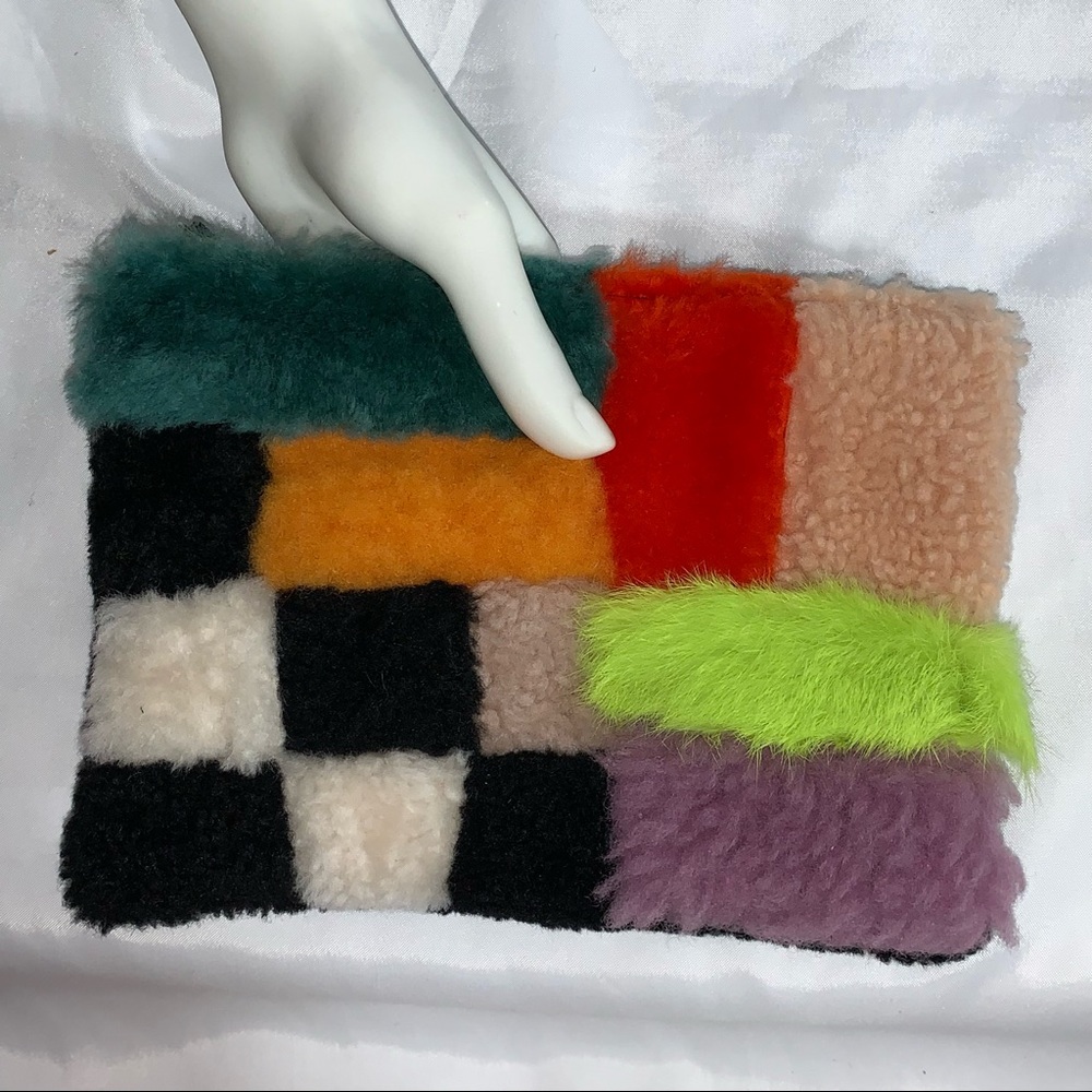 PRIMECUT hand pieced "Playground" shearling clutch POUCH - Picture 5 of 7